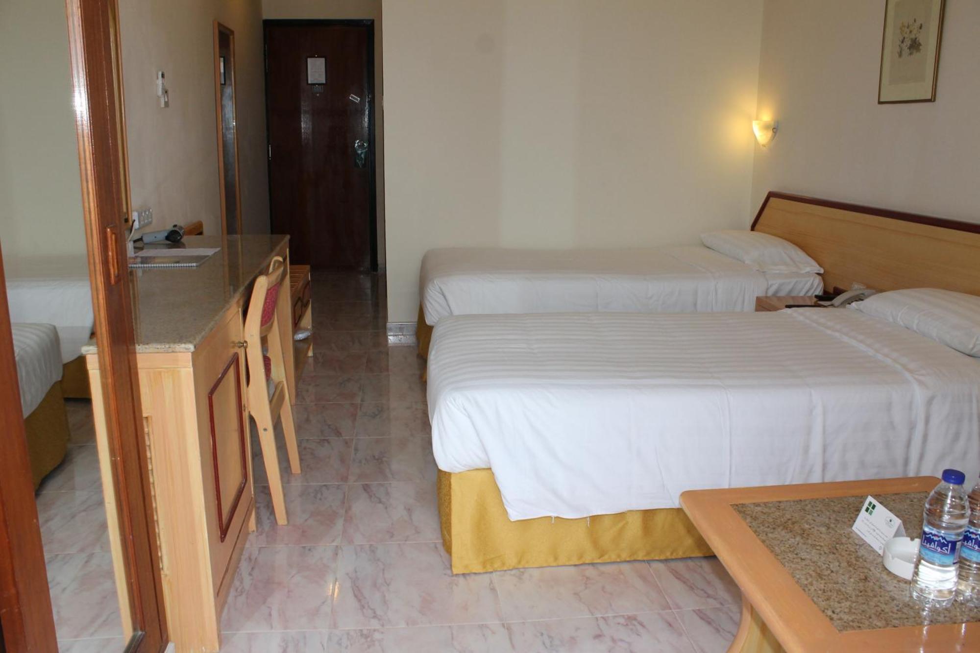 Resort Sur Beach Holiday Ruang foto