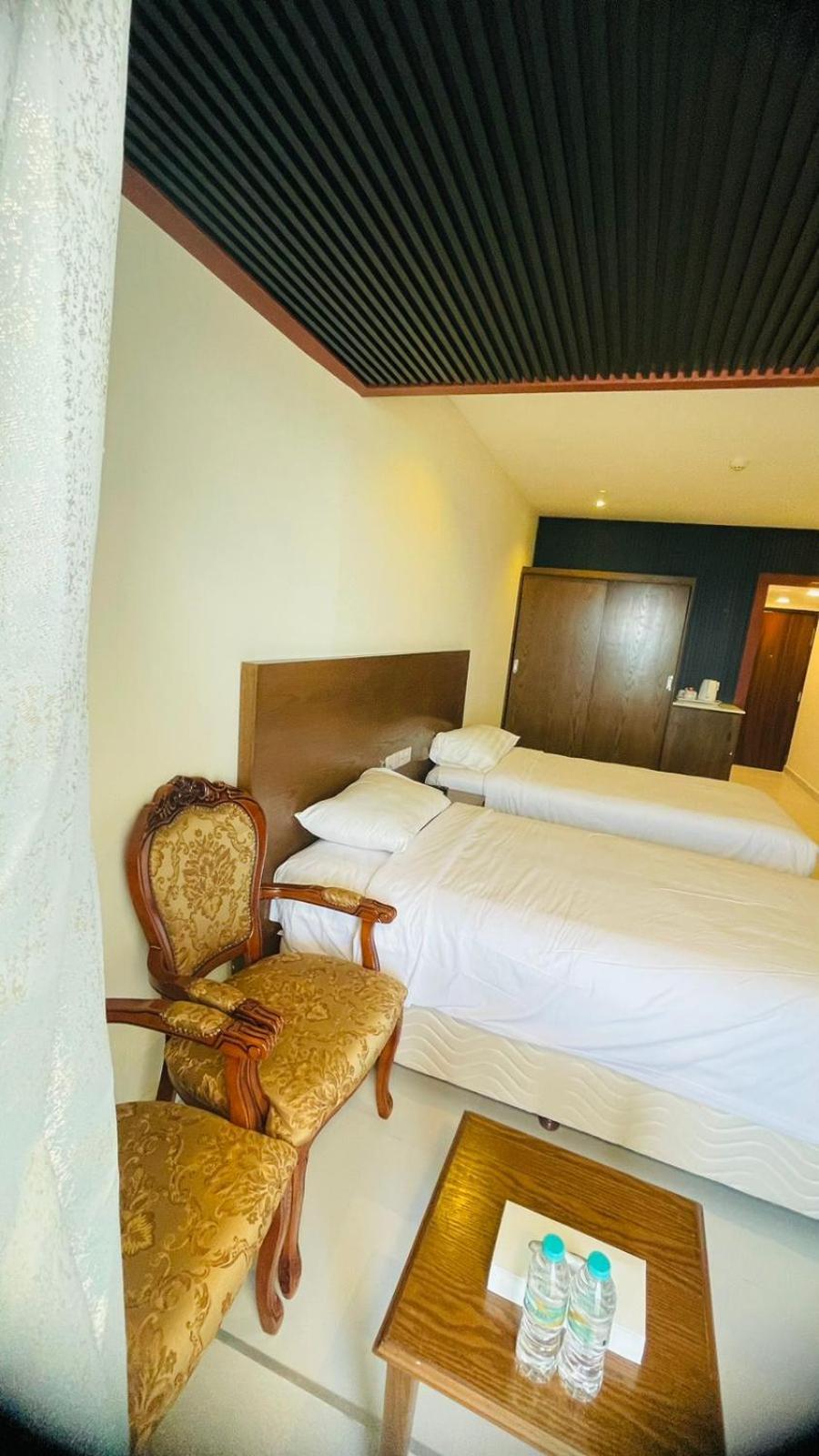 Resort Sur Beach Holiday Bagian luar foto