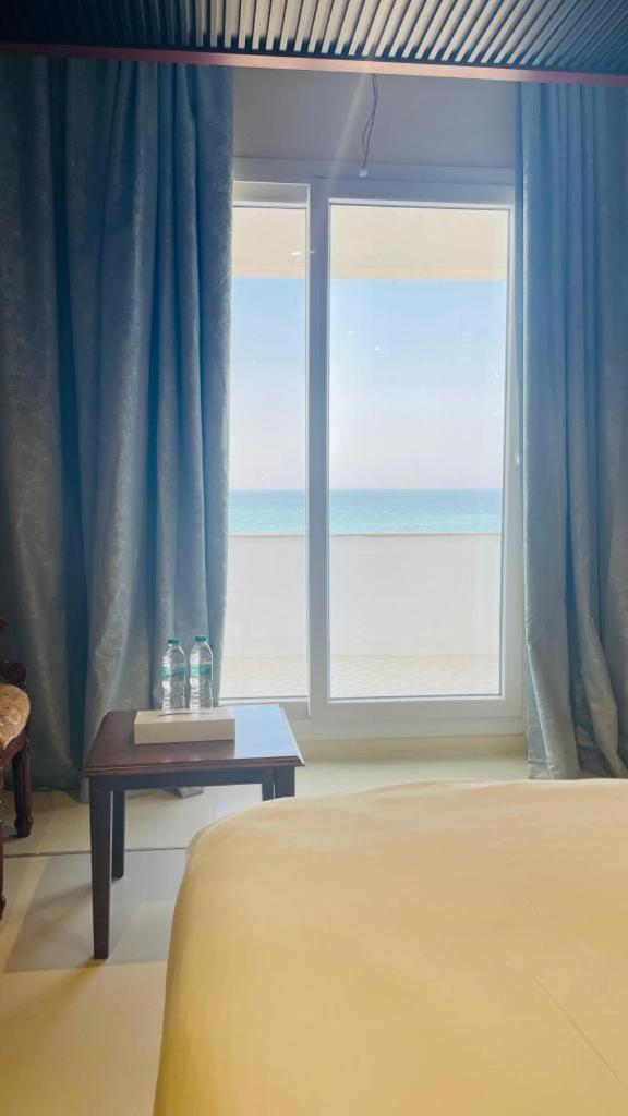 Resort Sur Beach Holiday Bagian luar foto