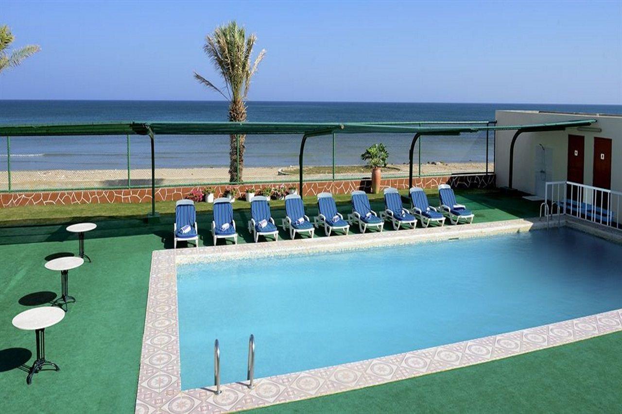 Resort Sur Beach Holiday Bagian luar foto